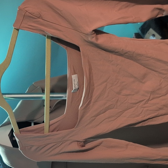 BNWOT BABATON CONTOUR SQUARENECK LONGSLEEVE - Picture 2 of 2